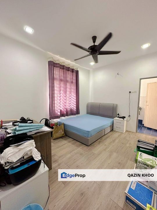 Botani Taman Song Choon Renovated Double Storey Terrace Endlot, Perak, Ipoh