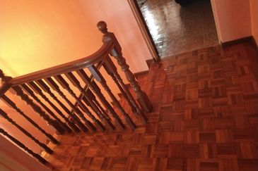 Ipoh Garden Wah Keong Renovated Double Storey Terrace Corner House