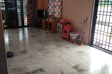 Ipoh Garden Wah Keong Renovated Double Storey Terrace Corner House