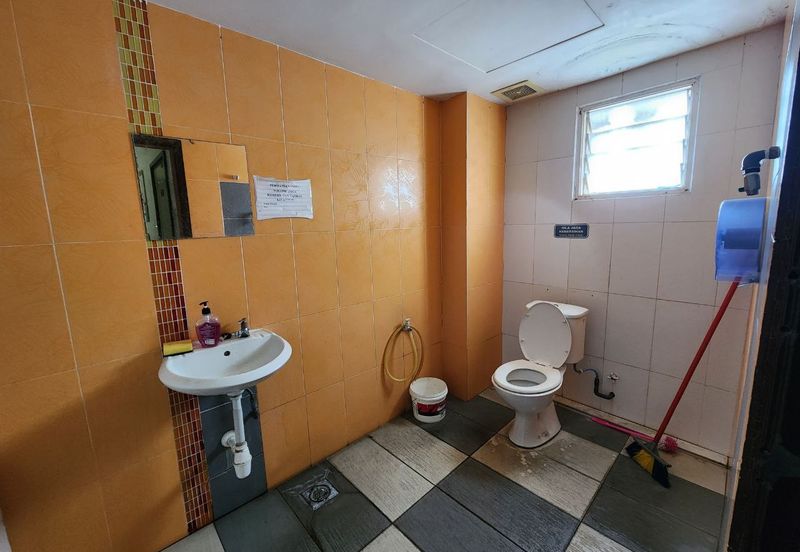 Jalan Pasir Puteh, Station 18