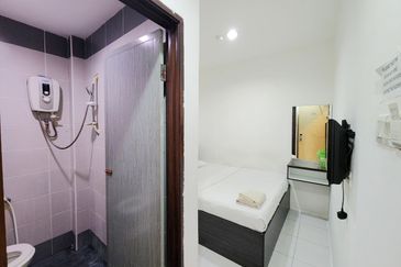 Jalan Pasir Puteh, Station 18