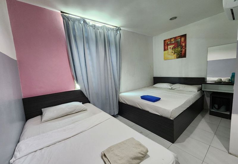 Jalan Pasir Puteh, Station 18