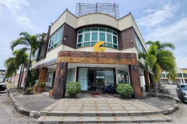 Jalan Pasir Puteh, Station 18