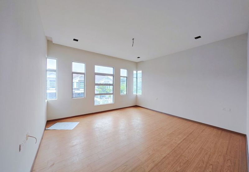 TAMAN MERU DESA PARK