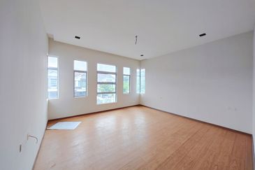 TAMAN MERU DESA PARK