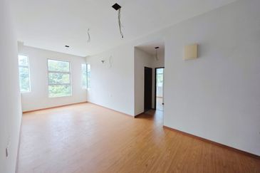 TAMAN MERU DESA PARK