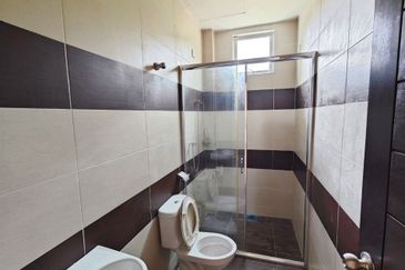 TAMAN MERU DESA PARK