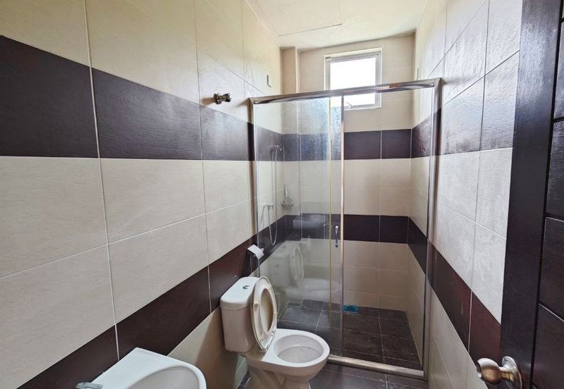 TAMAN MERU DESA PARK