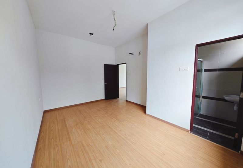 TAMAN MERU DESA PARK