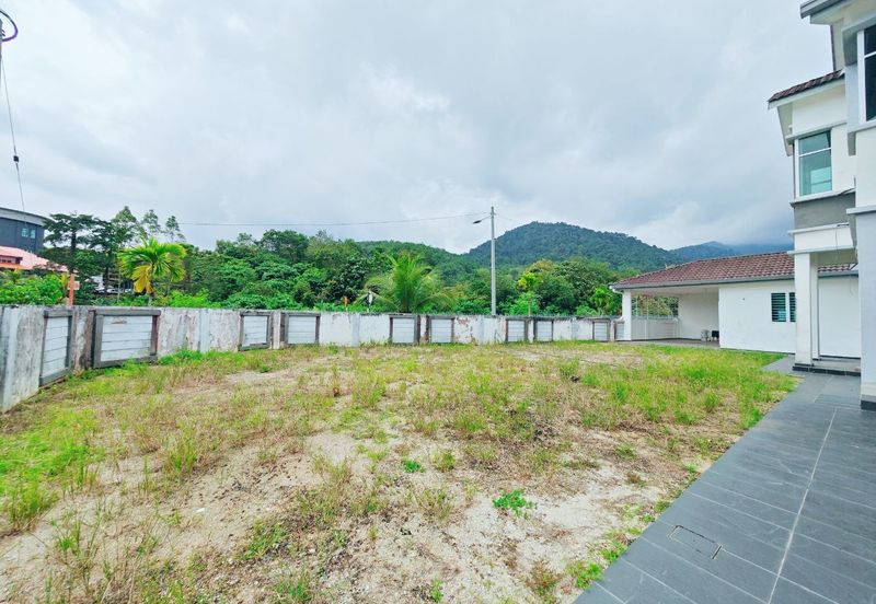 TAMAN MERU DESA PARK