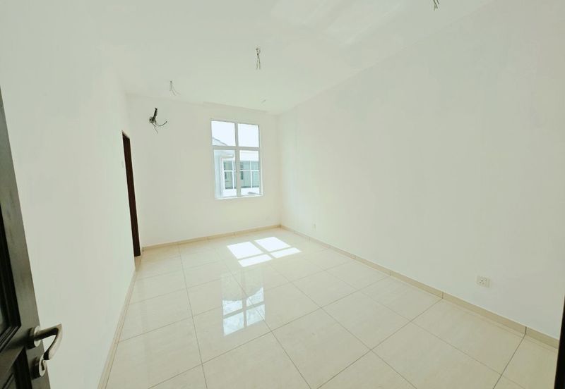 TAMAN MERU DESA PARK