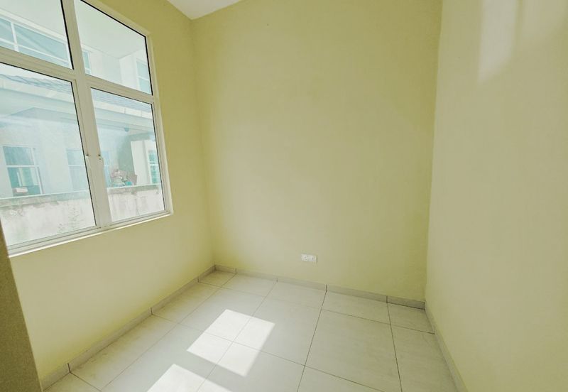 TAMAN MERU DESA PARK