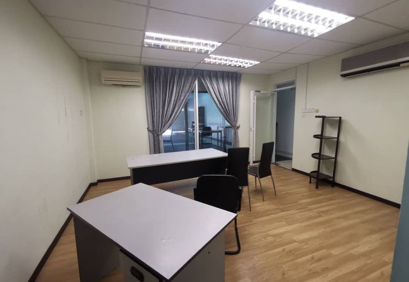 Jalan Pasir Puteh, Station 18