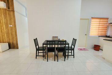 CASA RESIDENCES, CHEMOR