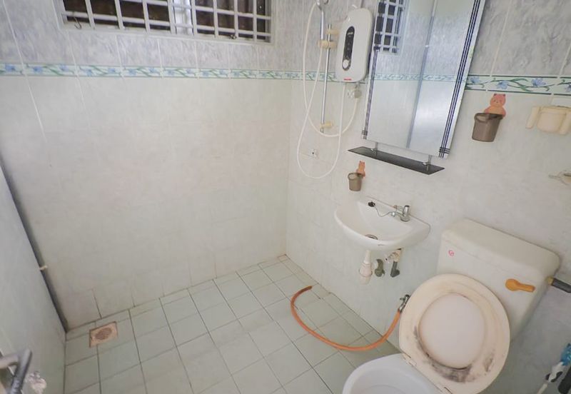 King's Height Apartment