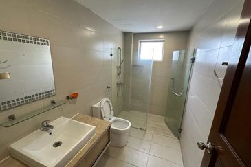 KONDOMINIUM DAMAIPURI