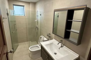 KONDOMINIUM DAMAIPURI