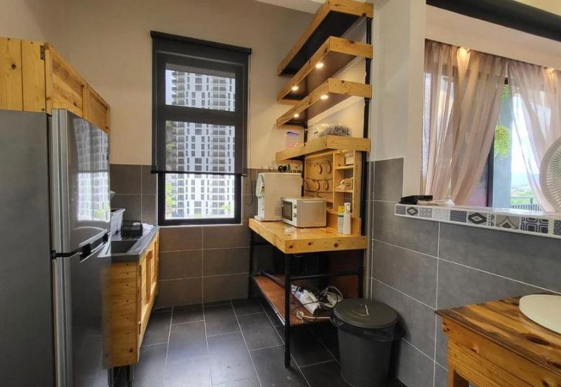 THE COVE HILLSIDE RESIDENCE