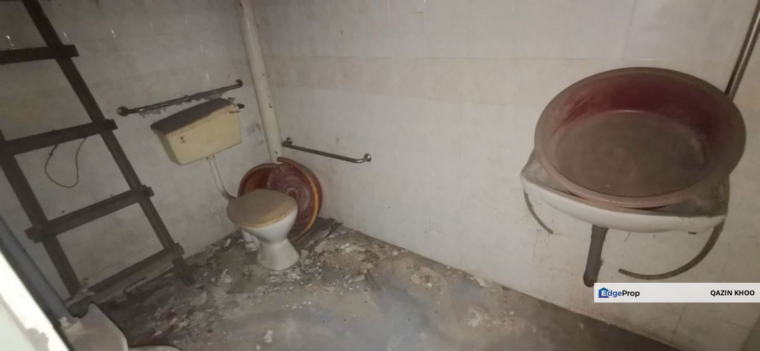 Menglembu Ground Floor Shoplot, Perak, Menglembu