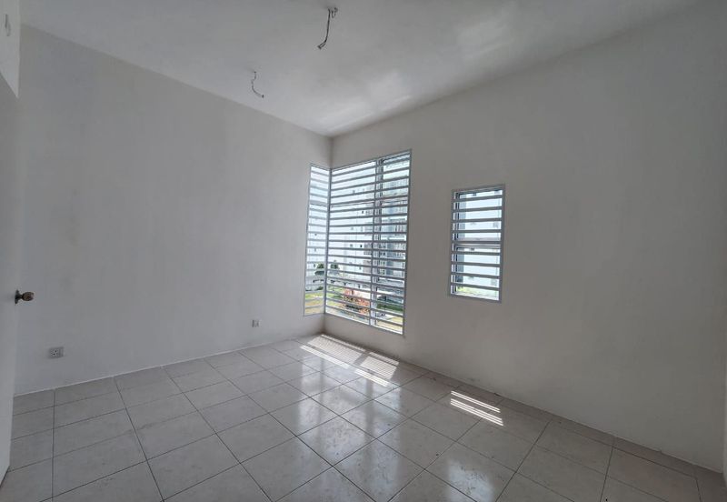 CASA RESIDENCES, CHEMOR