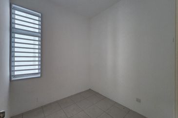 CASA RESIDENCES, CHEMOR