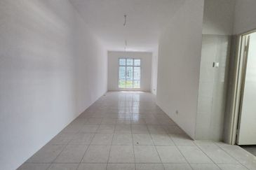 CASA RESIDENCES, CHEMOR