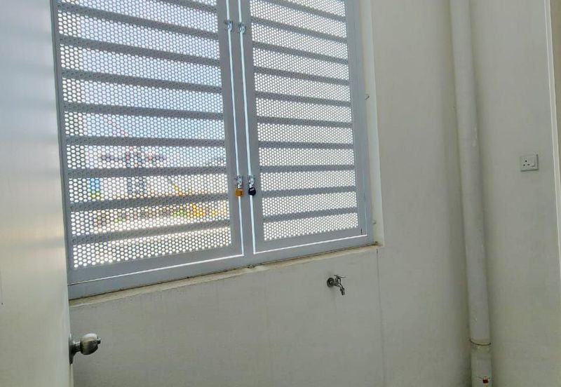 CASA RESIDENCES, CHEMOR