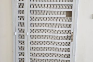 CASA RESIDENCES, CHEMOR