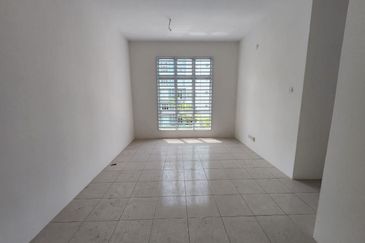 CASA RESIDENCES, CHEMOR