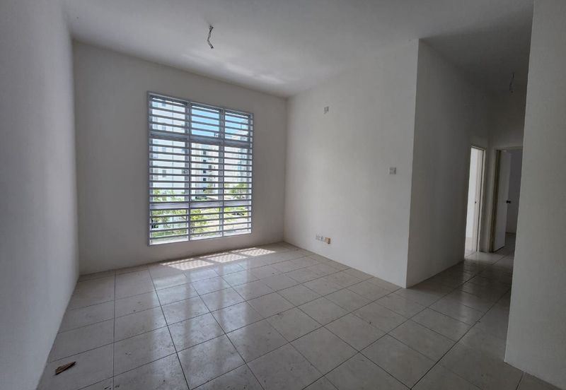 CASA RESIDENCES, CHEMOR