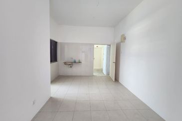 CASA RESIDENCES, CHEMOR