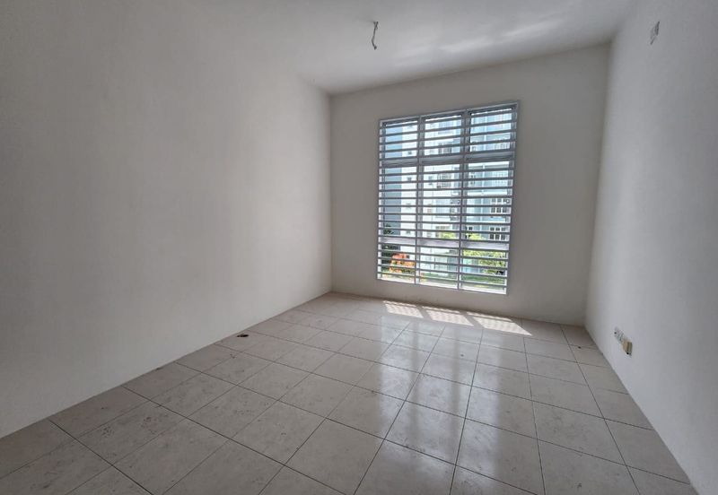 CASA RESIDENCES, CHEMOR