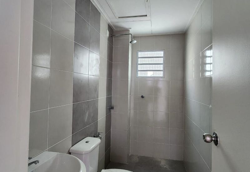 CASA RESIDENCES, CHEMOR