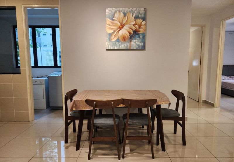 Upper East @ Tiger Lane