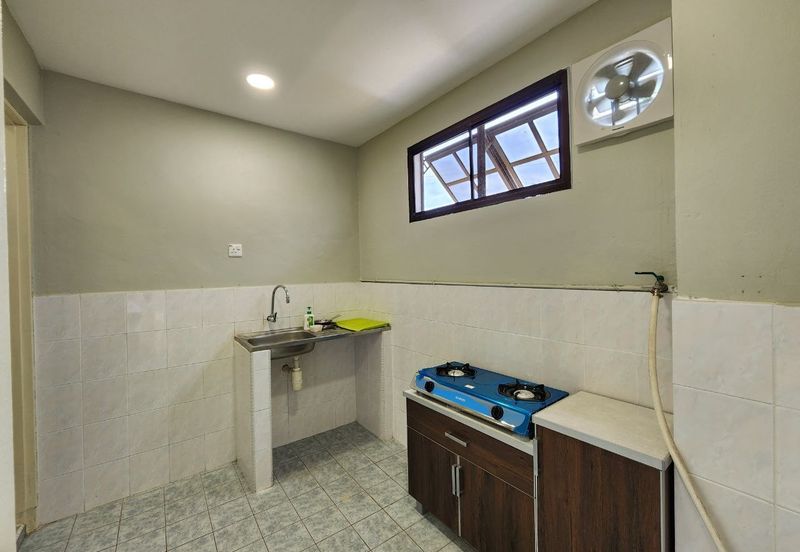 MERU VALLEY RESORT (GOLFVIEW TERRACE)