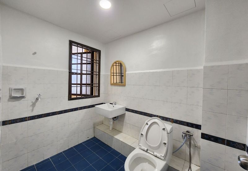 MERU VALLEY RESORT (GOLFVIEW TERRACE)