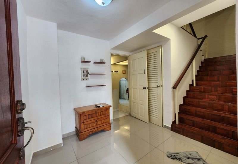 MERU VALLEY RESORT (GOLFVIEW TERRACE)