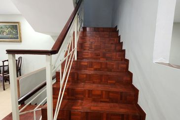 MERU VALLEY RESORT (GOLFVIEW TERRACE)