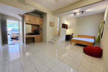 MERU VALLEY RESORT (GOLFVIEW TERRACE)