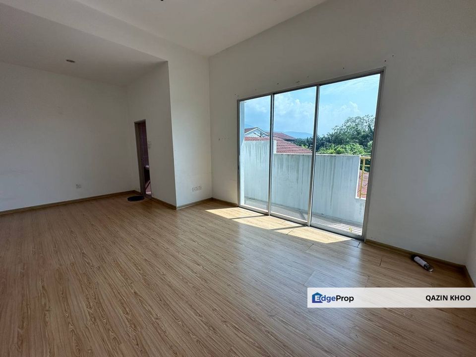 Lahat Mines Double Storey Semi D Cluster House, Perak, Lahat