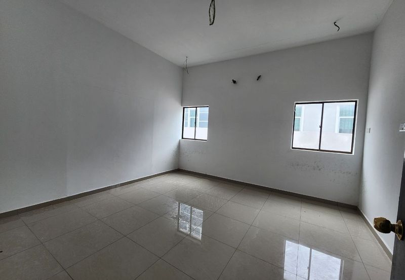 TAMAN STRAIT ECO, KAMPUNG KEPAYANG