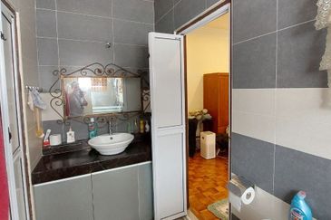 PASIR PUTEH/PENGKALAN