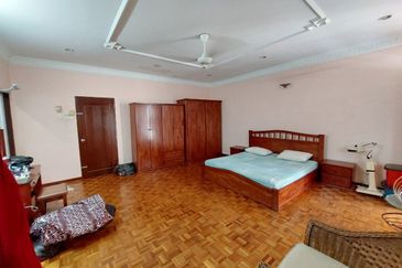 PASIR PUTEH/PENGKALAN