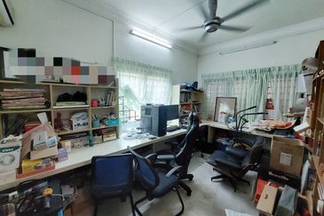 PASIR PUTEH/PENGKALAN