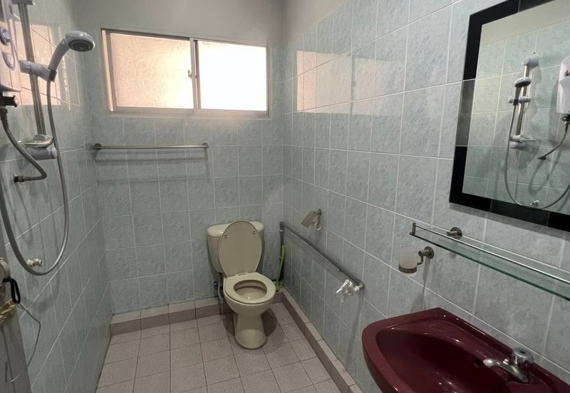 LE COURTS DESA TAMBUN