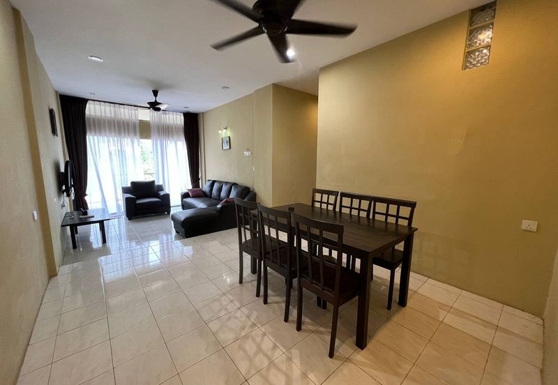 LE COURTS DESA TAMBUN