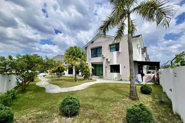 Panorama Lapangan Perdana