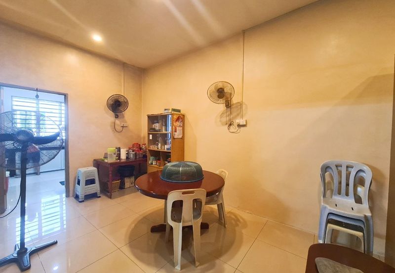 TAMAN BISTARI MENGLEMBU