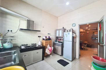 TAMAN BISTARI MENGLEMBU