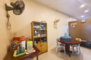 TAMAN BISTARI MENGLEMBU